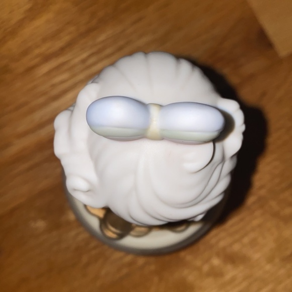Precious Moments “You Are The End Of My Rainbow” Figurine - Picture 6 of 7